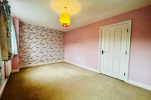 3 bed town house to rent in Peregrine Mews, Norwich NR4, £1,400 pcm