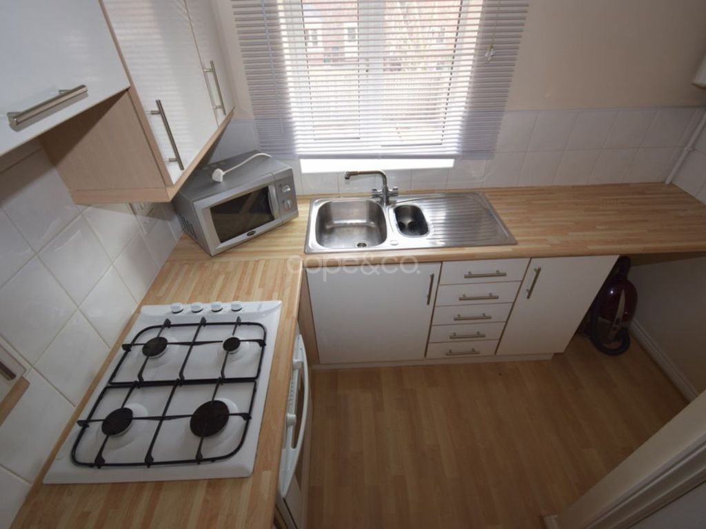 1 bed mews house to rent in Clyde Street, Hilton, Derby, Derbyshire DE65, £650 pcm