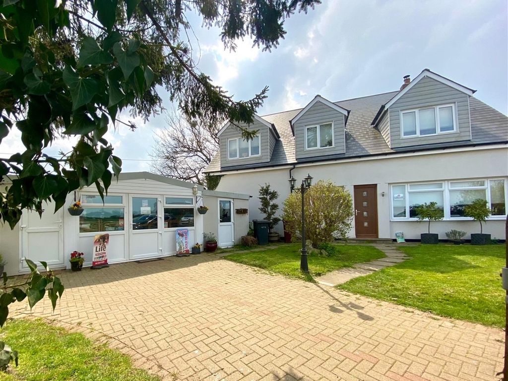 Detached house for sale in CO10, Acton, Suffolk, £950,000