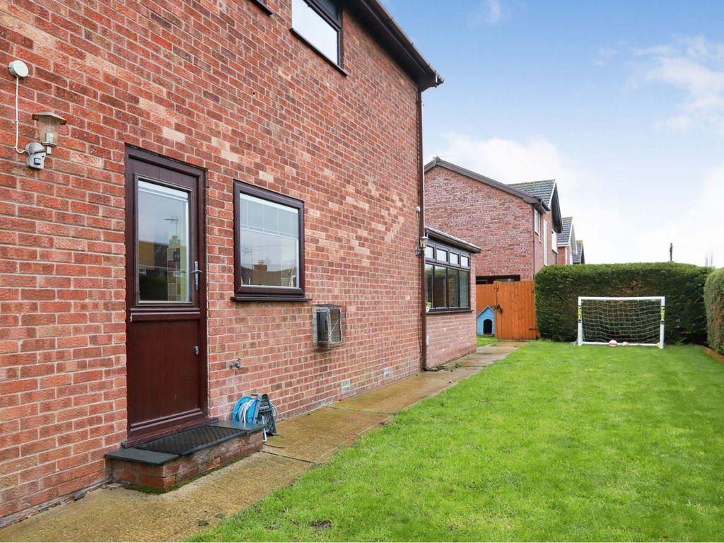 3 bed detached house for sale in Marcella Crescent, Wrexham LL13, £270,000