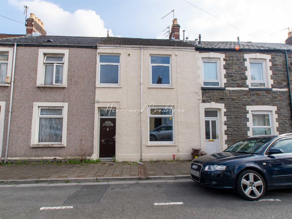 4 bed terraced house to rent in Emerald Street, Adamsdown, Cardiff CF24, £1,400 pcm