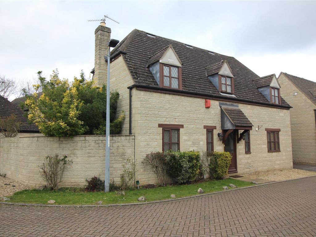 4 bed detached house for sale in Wakerley Drive, Orton Longueville, Peterborough PE2, £425,000