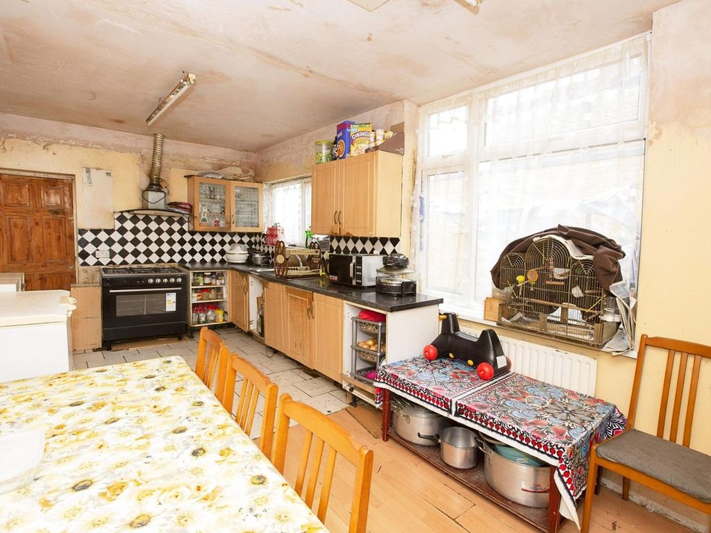 4 bed terraced house for sale in Shelley Avenue, London E12, £760,000