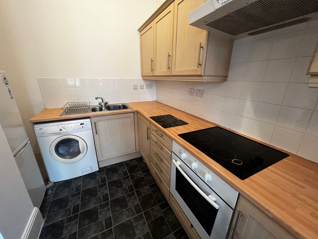 1 bed flat to rent in Bridge Street, Walsall WS1, £650 pcm