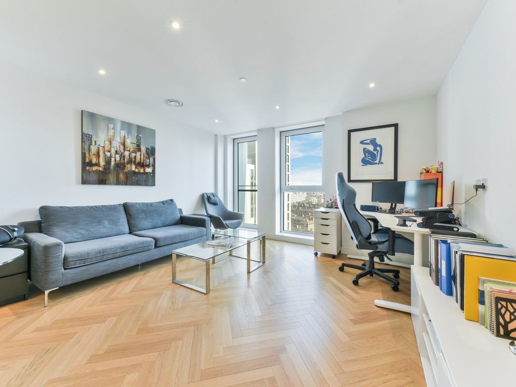 1 bed flat for sale in Two Fifty One, Southwark Bridge Road, Southwark SE1, £525,000