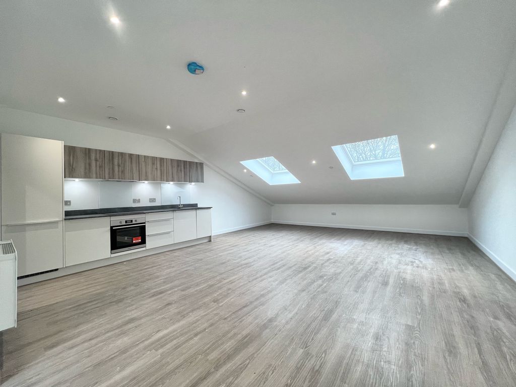 1 bed flat to rent in Ashwood Way, Basingstoke RG23, £1,150 pcm