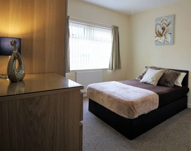 Room to rent in Springwell Lane, Doncaster DN4, £542 pcm