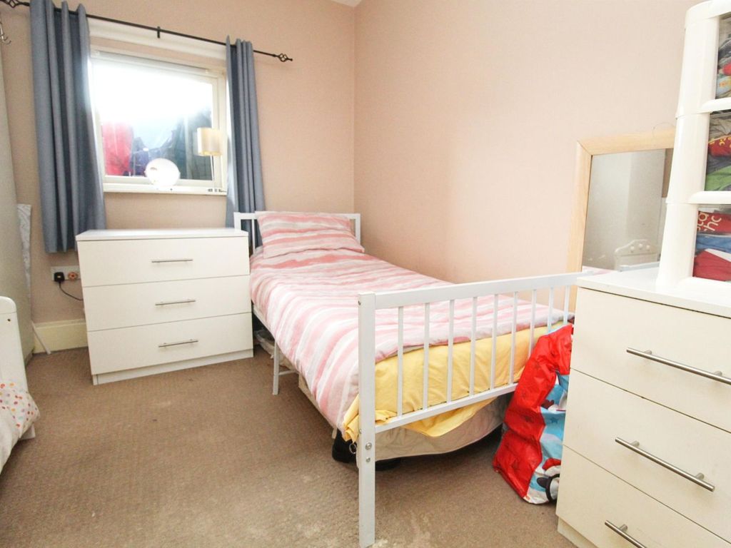 2 bed flat for sale in 37 Keble Road, Bootle L20, £40,000