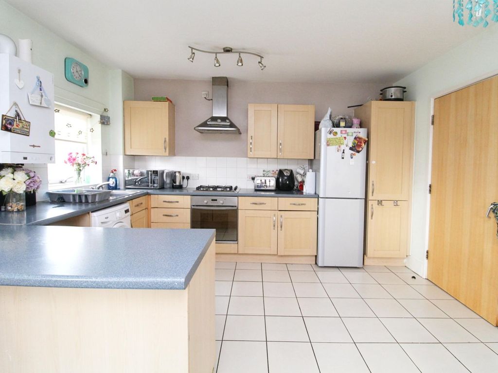 2 bed flat for sale in 37 Keble Road, Bootle L20, £40,000