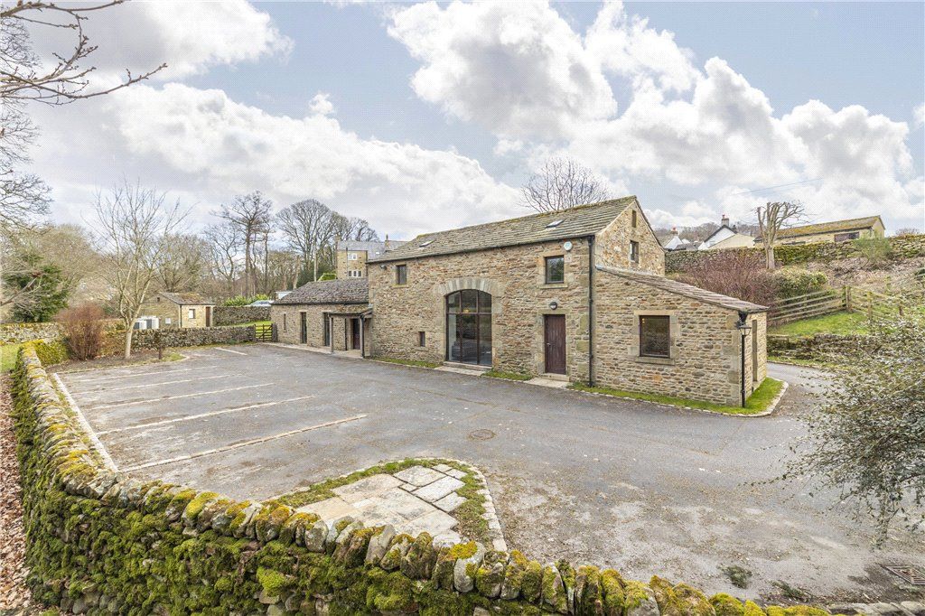 Office to let in Beamsley, Skipton BD23, £25,000 pa