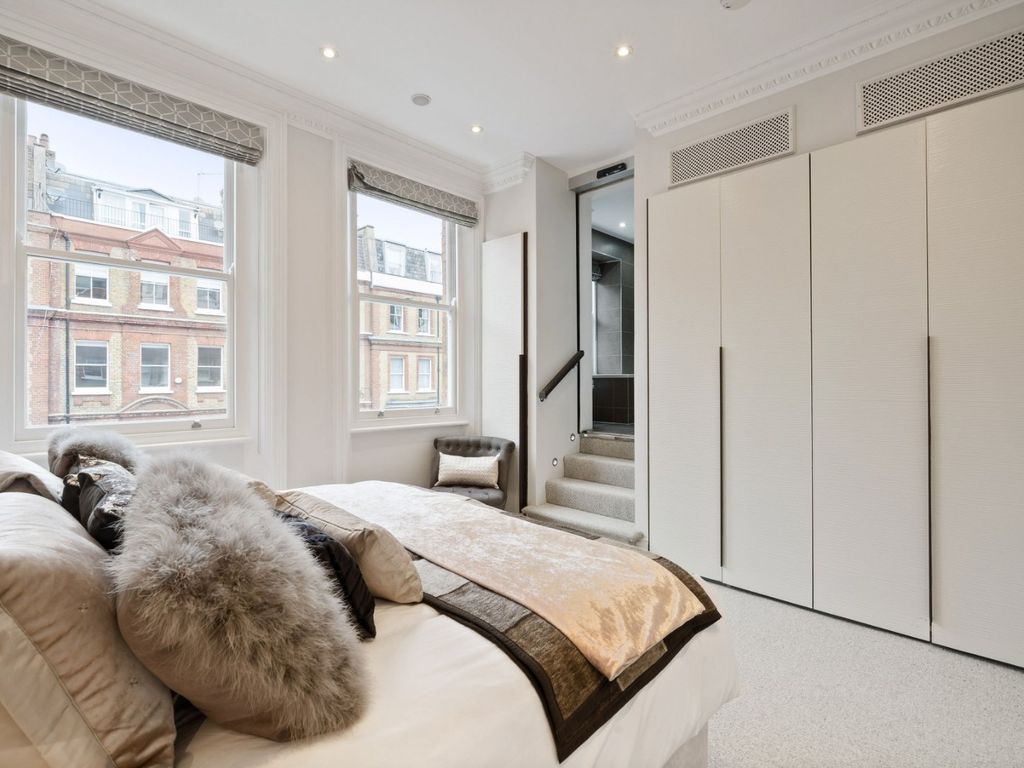 3 bed flat for sale in Brechin Place, South Kensington, London SW7, £3,150,000