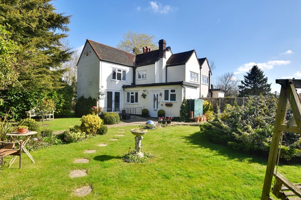 3 bed semi-detached house for sale in Boyton Cross, Roxwell, Chelmsford CM1, £499,995