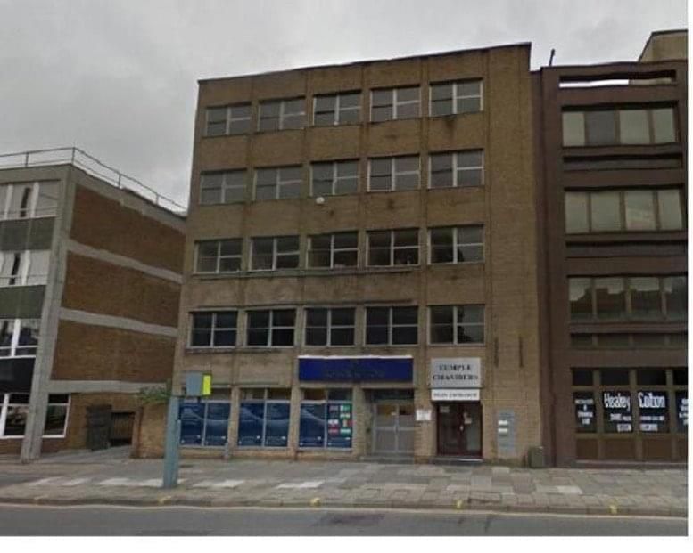Serviced office to let in 68-72 Stuart Street, Luton LU1, £2,400 pa