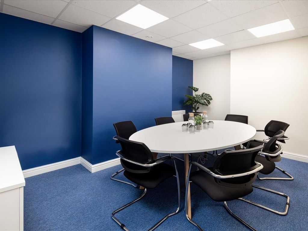 Serviced office to let in Taunton, England, United Kingdom TA1, £3,000 pa