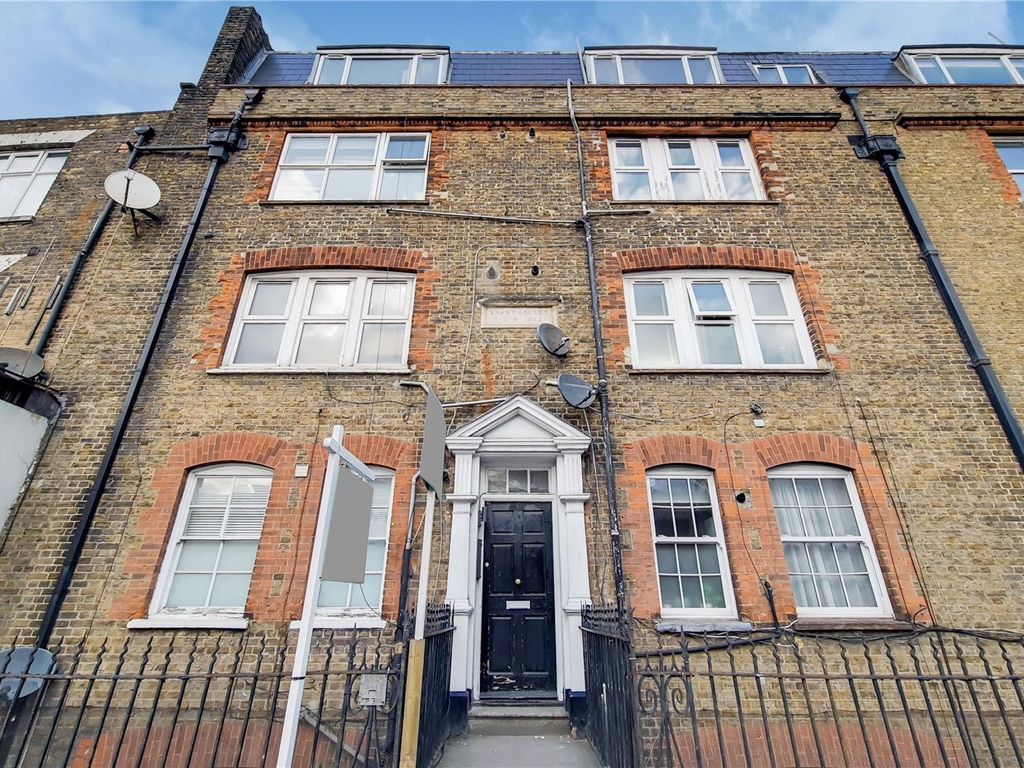 1 bed flat for sale in Brant House, 89 Blackheath Road, Greenwich, London SE10, £270,000