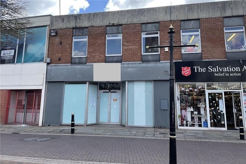 Retail premises to let in 29 Market Square, Rugeley, West Midlands WS15, Non quoting