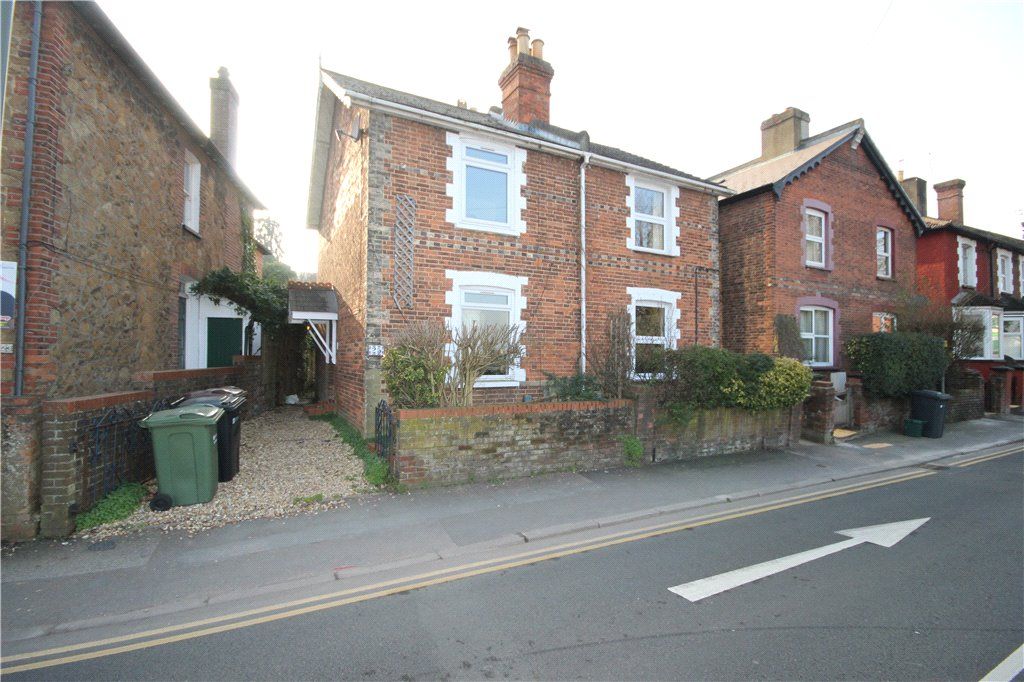 3 bed semi-detached house to rent in Guildford Park Road, Guildford, Surrey, UK GU2, £2,000 pcm