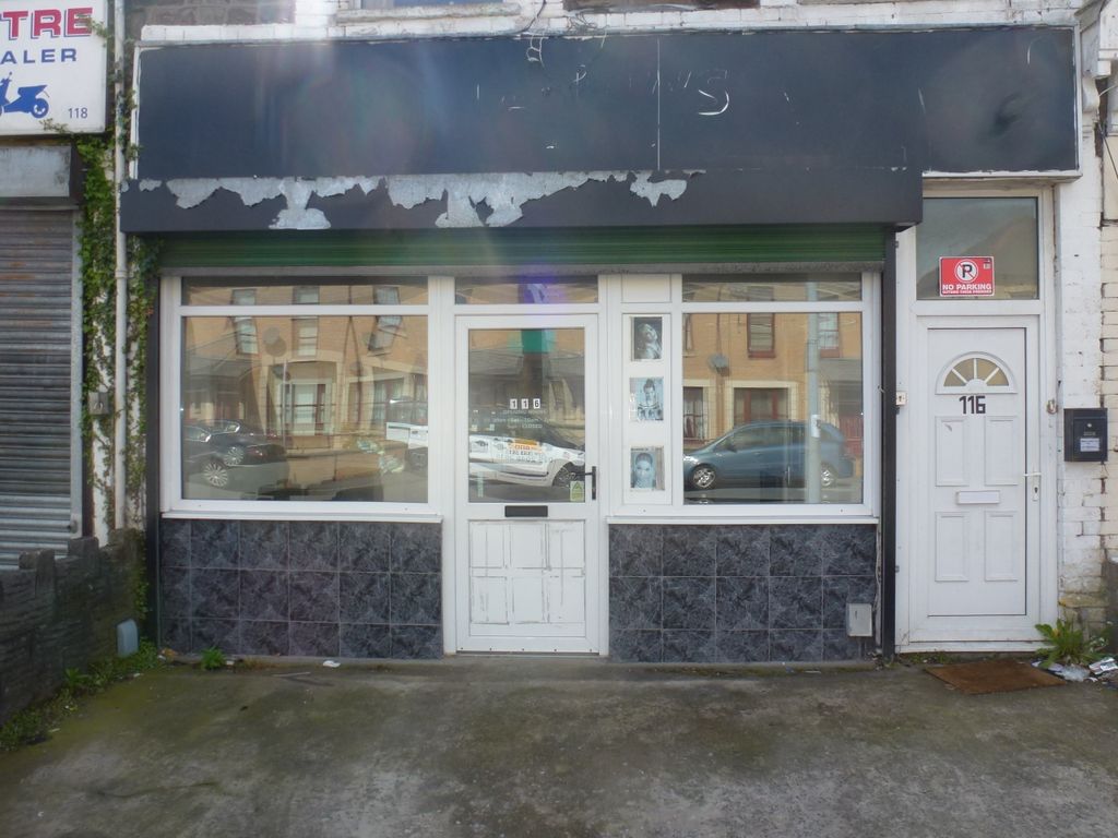 Retail premises to let in Broadway, Cardiff CF24, £8,100 pa