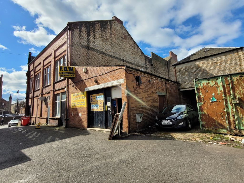 Light industrial to let in Nelson Lane, Kilmarnock KA1, £10,000 pa