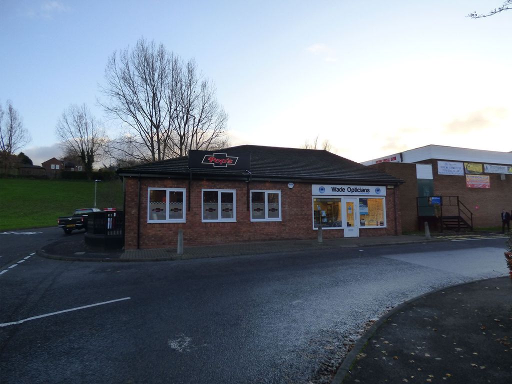 Restaurant/cafe to let in Parsons Drive, Ryton NE40, £17,500 pa