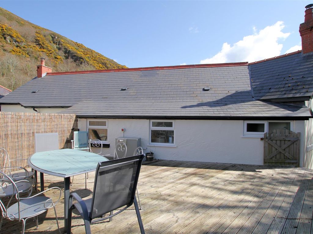 4 bed semi-detached house for sale in Llangrannog, Llandysul SA44, £350,000