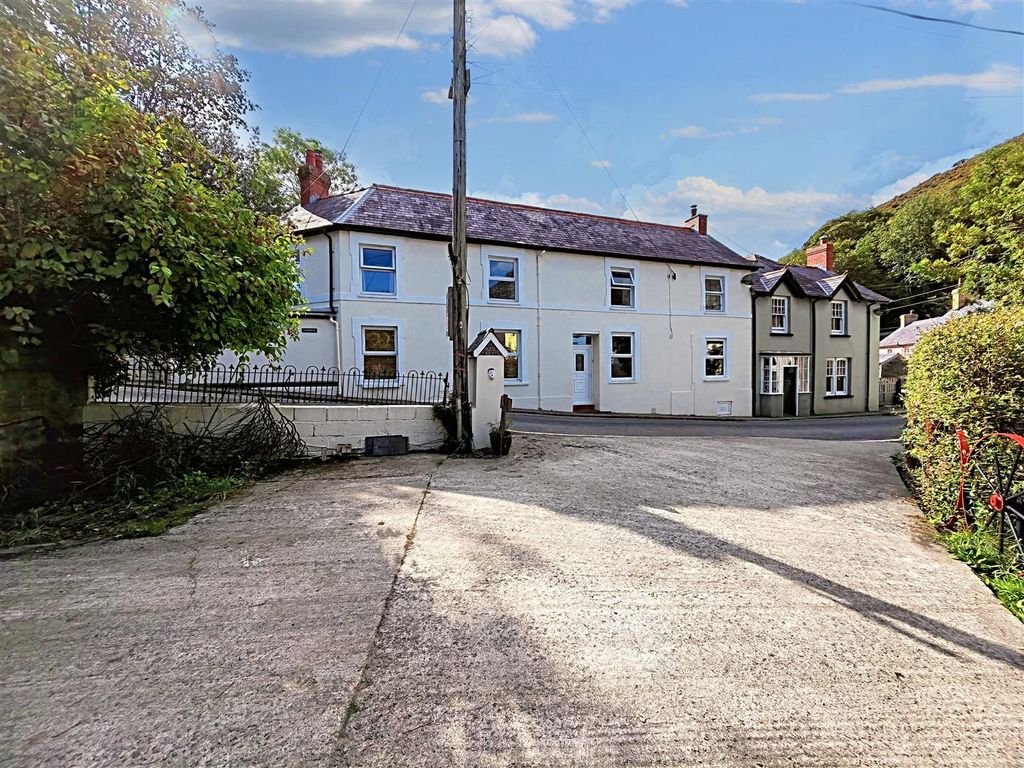 4 bed semi-detached house for sale in Llangrannog, Llandysul SA44, £350,000