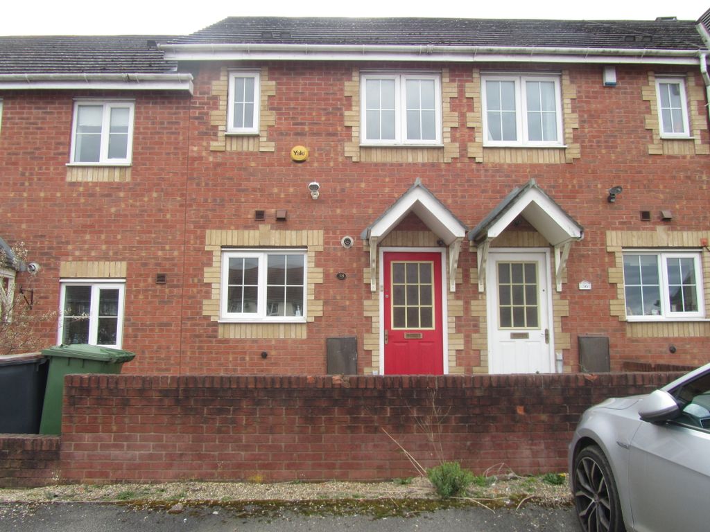 2 bed terraced house to rent in Hatters Court, Bedworth, Warwickshire CV12, £850 pcm