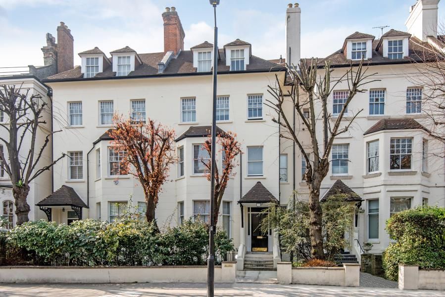 3 bed flat to rent in Abbey Road, London NW8, £8,667 pcm