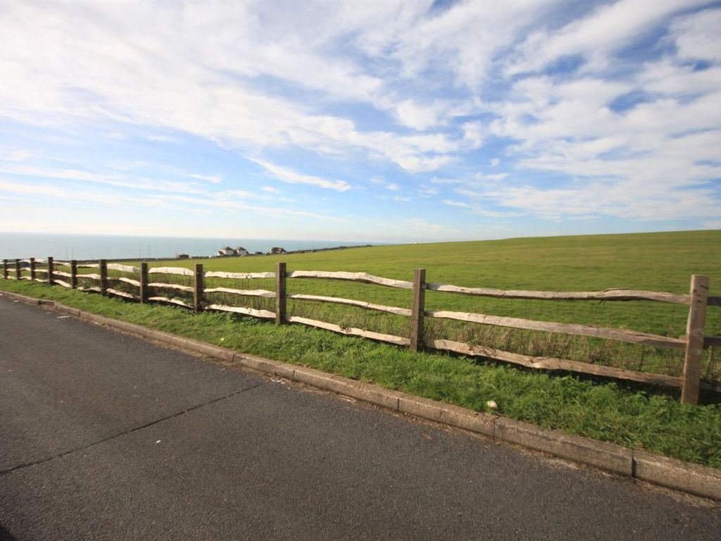 3 bed bungalow for sale in Gorham Way, Telscombe Cliffs, Peacehaven BN10, £450,000