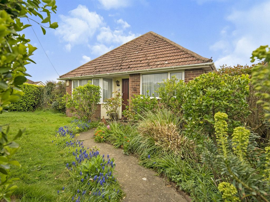 2 bed detached bungalow for sale in Arundel Road West, Peacehaven BN10, £350,000