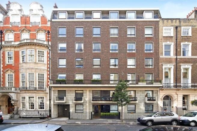 3 bed flat for sale in Harley Street, London W1G, £1,800,000