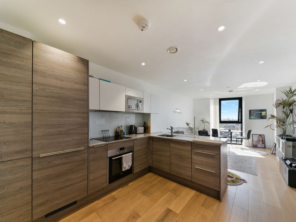 1 bed flat for sale in Fiftyseveneast, Kingsland High Street, Dalston E8, £570,000