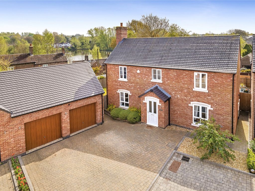 5 bed detached house for sale in William Ball Drive, Horsehay, Telford TF4, £585,000