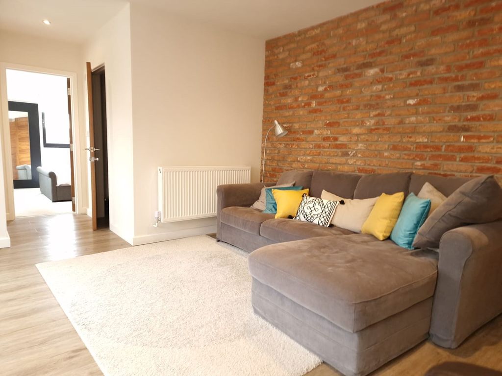 1 bed flat to rent in North Road, Bristol BS6, £2,200 pcm