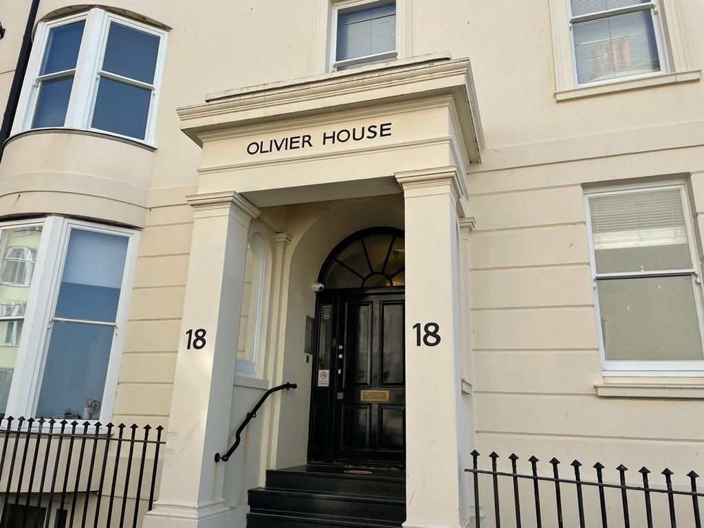 Office to let in 18 Marine Parade, Brighton BN2, £12,000 pa