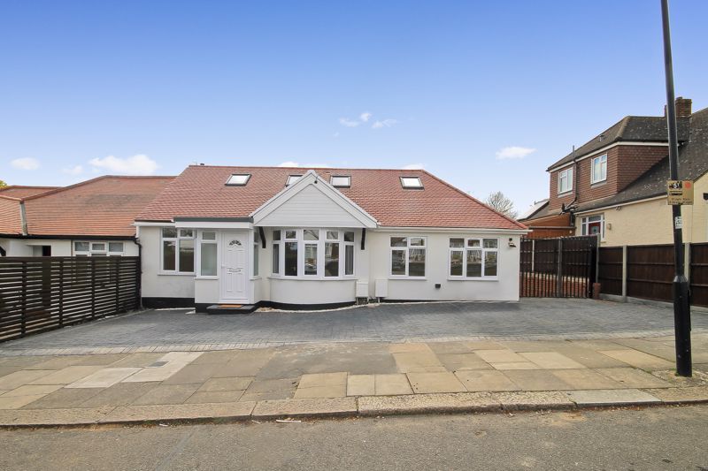 4 bed bungalow for sale in Barnham Road, Greenford UB6, £700,000