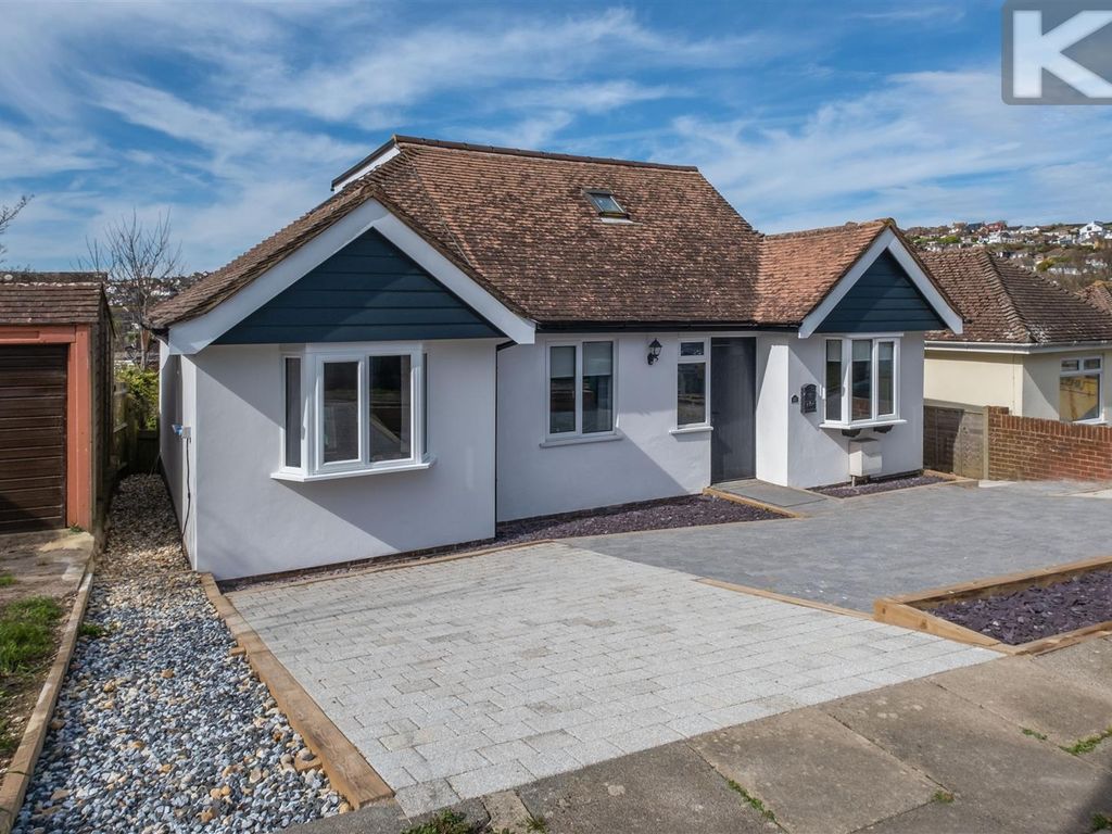 5 bed detached bungalow for sale in Heathfield Avenue, Saltdean, Brighton BN2, £575,000