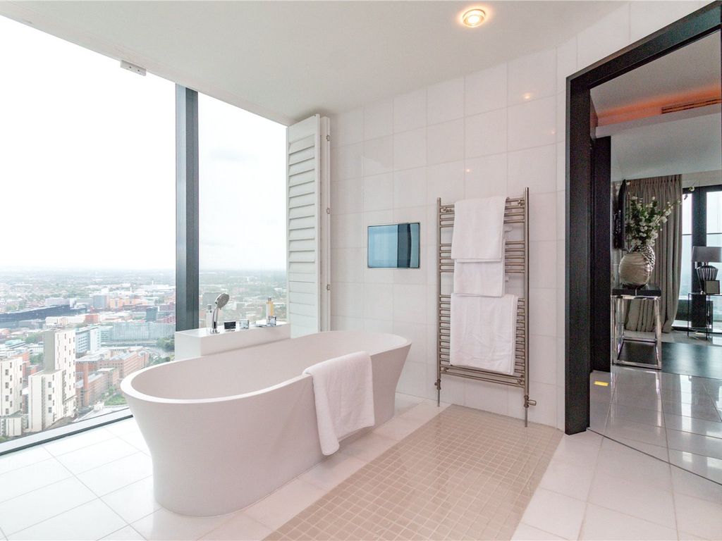 4 bed flat for sale in Beetham Tower, 301 Deansgate, Manchester M3, £2,000,000