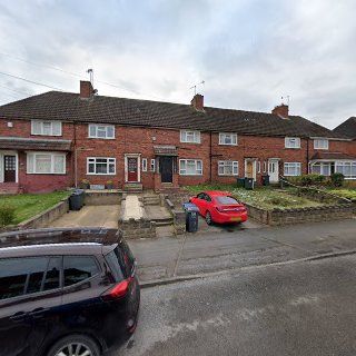 3 bed terraced house to rent in Manor Road, Wednesbury WS10, £950 pcm