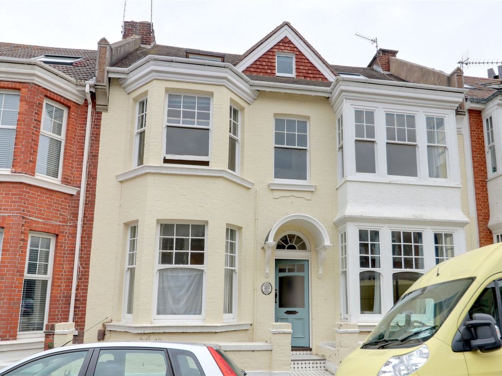 7 bed terraced house to rent in Addison Road, Hove, East Sussex BN3, £4,095 pcm