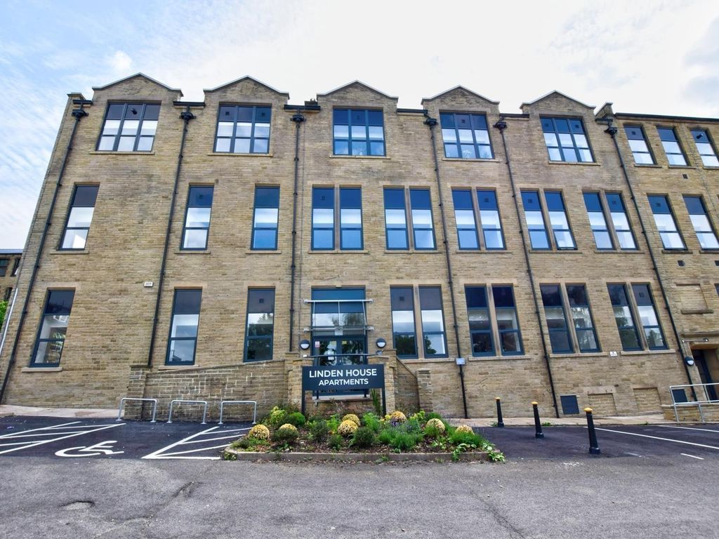 New home, 2 bed flat for sale in Apartment 5 Linden House, Linden Road, Colne BB8, £145,000