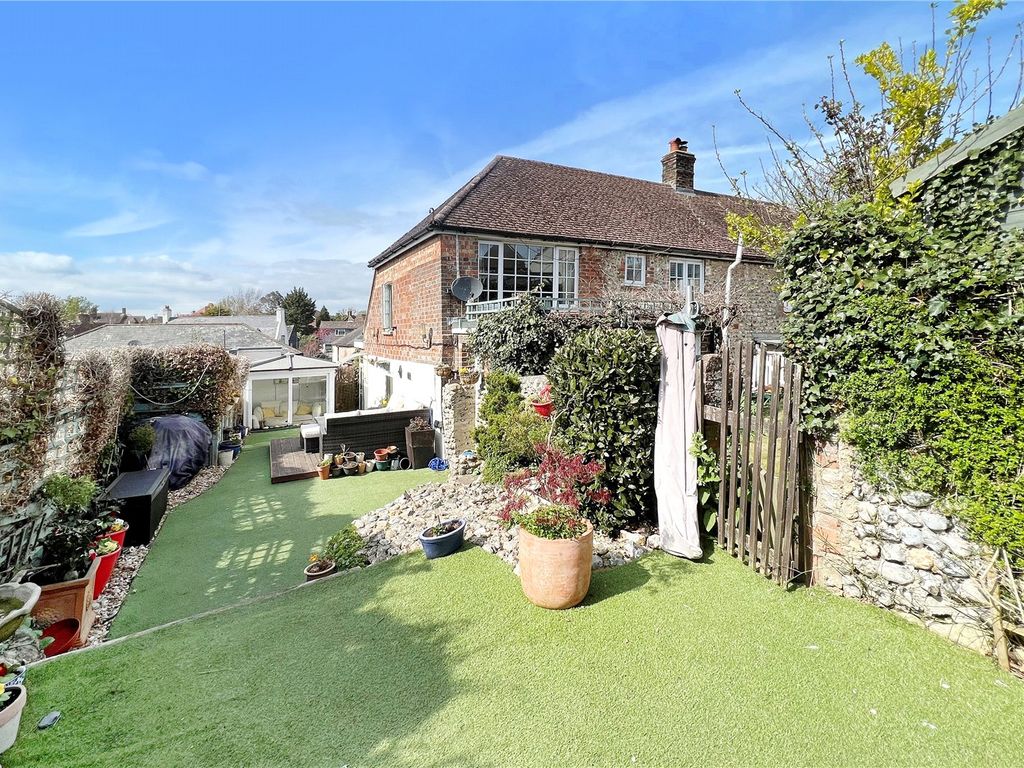 4 bed detached house for sale in High Street, Angmering, West Sussex BN16, £585,000