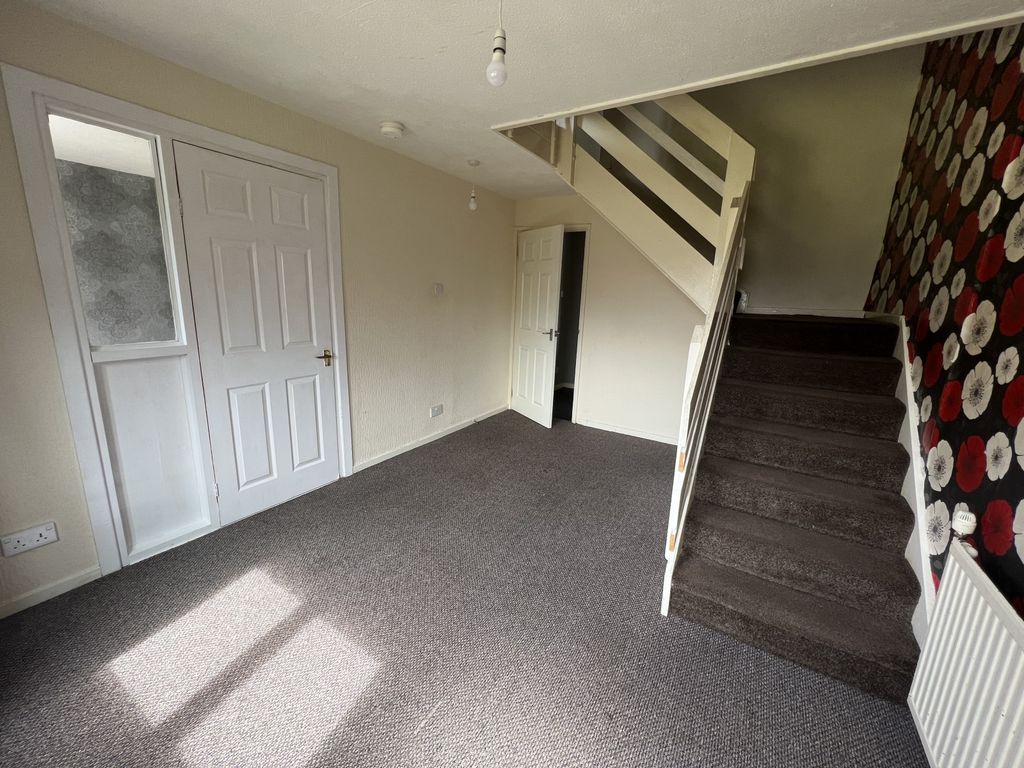 3 bed terraced house to rent in Biggin Avenue, Bransholme, Hull HU7, £650 pcm