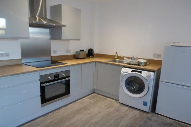 1 bed flat to rent in Customs House, Blackburn BB1, £585 pcm