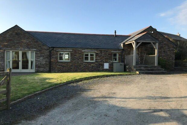 2 bed barn conversion to rent in Treburrick Farm, Wadebridge PL27, £1,400 pcm