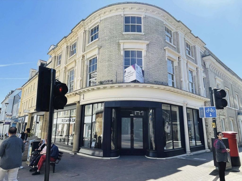 Retail premises to let in 33 Westgate Street, Ipswich, Suffolk IP1, £35,000 pa