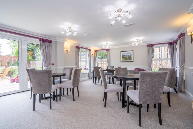 1 bed property for sale in Dean Street, Marlow SL7, £439,950