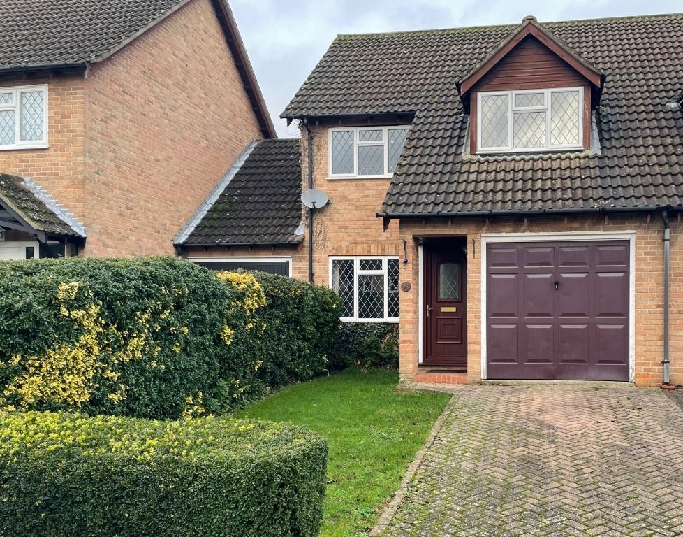 3 bed semi-detached house to rent in Purbrook Road, Tadley RG26, £1,695 pcm