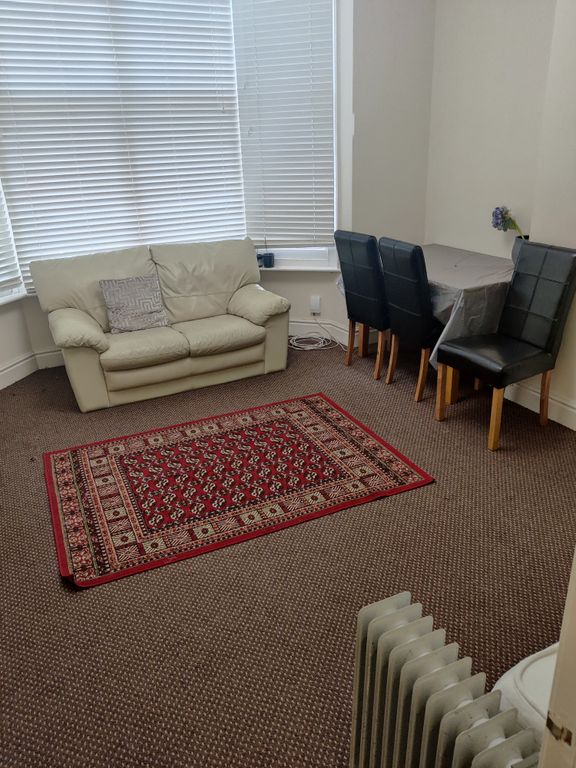 1 bed flat to rent in Alexandra Road, Leicester LE2, £675 pcm