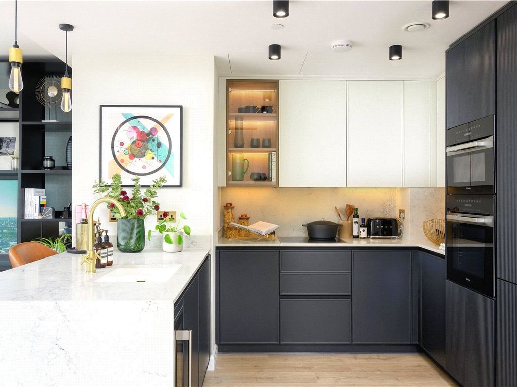 New home, 1 bed flat for sale in Vermont House, London EC1V, £885,500